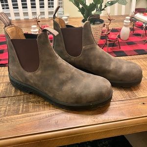Men’s #585 Blundstone Chelsea Boots